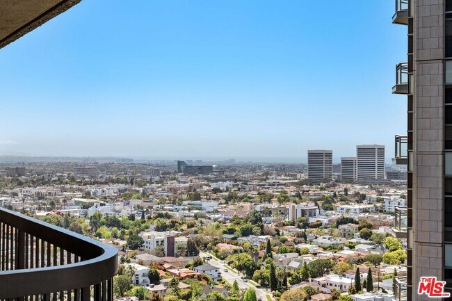 Building Photo - 10750 Wilshire Blvd