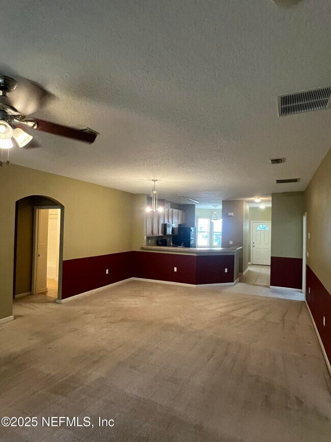 Building Photo - 5663 Greenland Rd