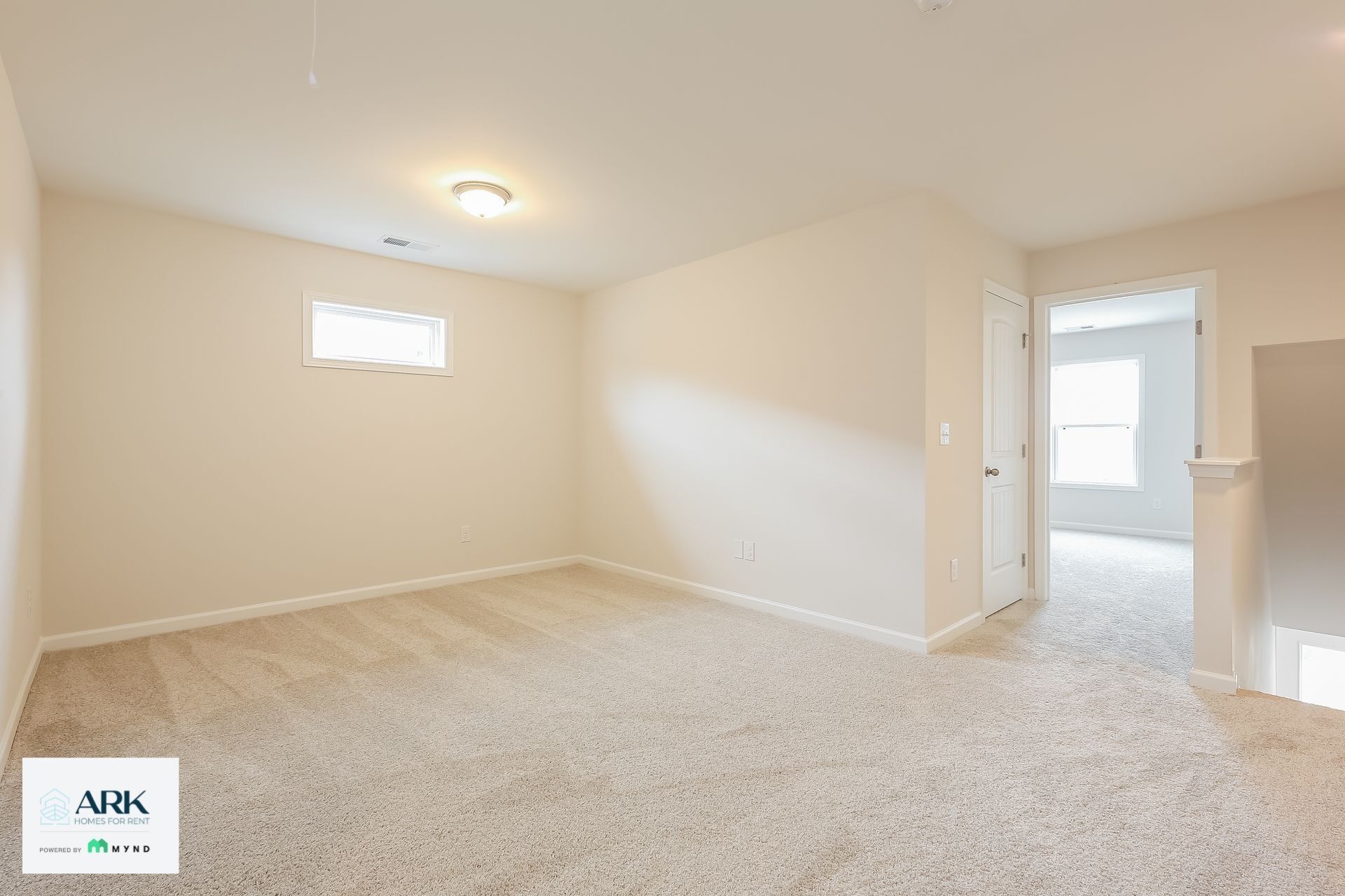 Building Photo - 617 Green Wigeon Rd