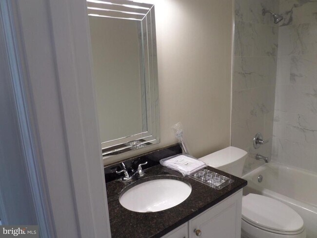 Building Photo - 2254 Journet Dr