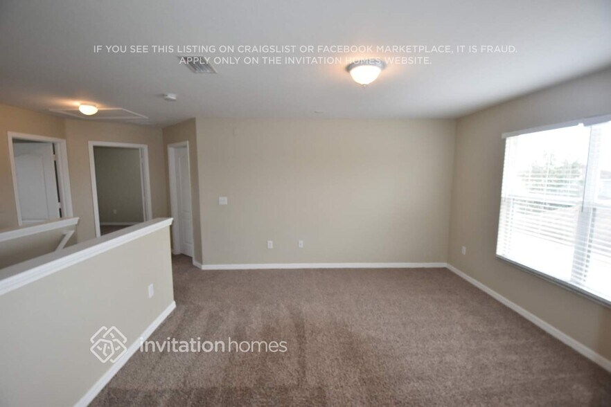 Building Photo - 10613 Shady Preserve Dr