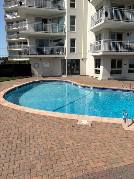 Pool - 219 E Grand Ave