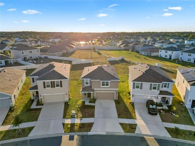 Building Photo - 16645 Mosaic Oar Dr