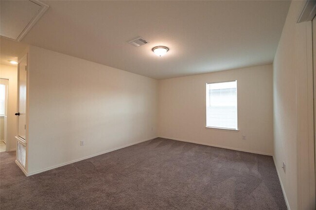 Building Photo - 6408 Carriage Pines Dr