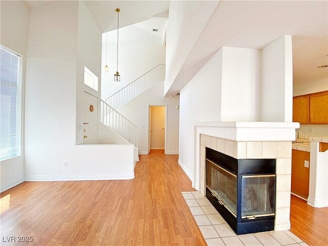 Building Photo - 198 Chadwell Ct