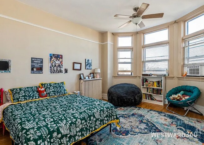 Building Photo - 420 N Marion St