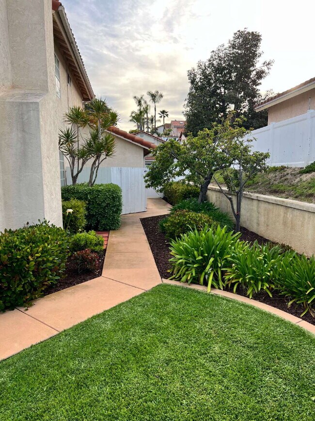 Building Photo - $4,500 - 4 Bed / 3 Bath House in Rancho Del Rey