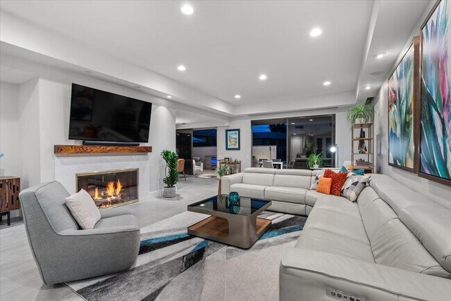 Building Photo - 59 Cornell Dr