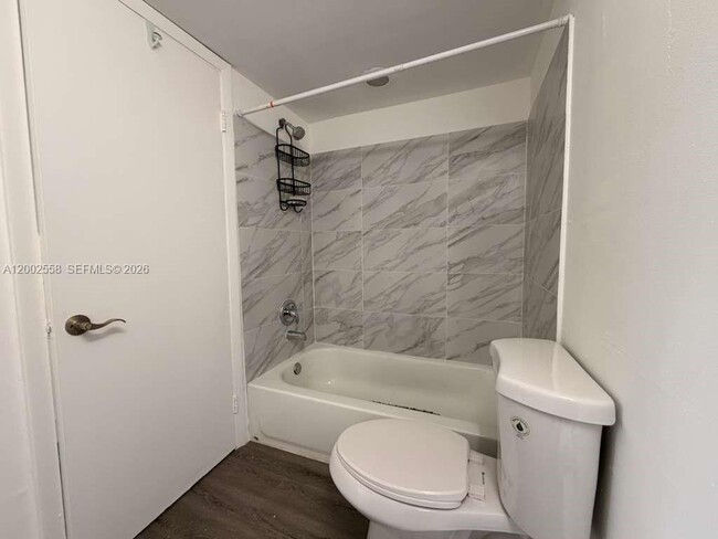 Building Photo - 5760 Rock Island Rd