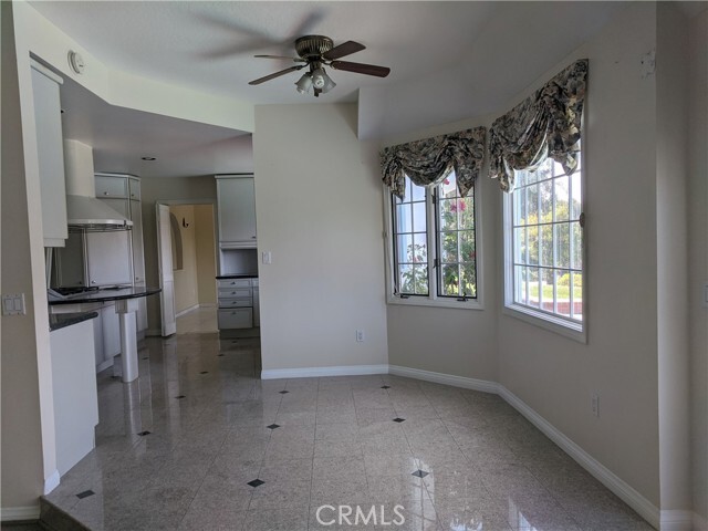 Building Photo - 32385 Lake Pleasant Dr