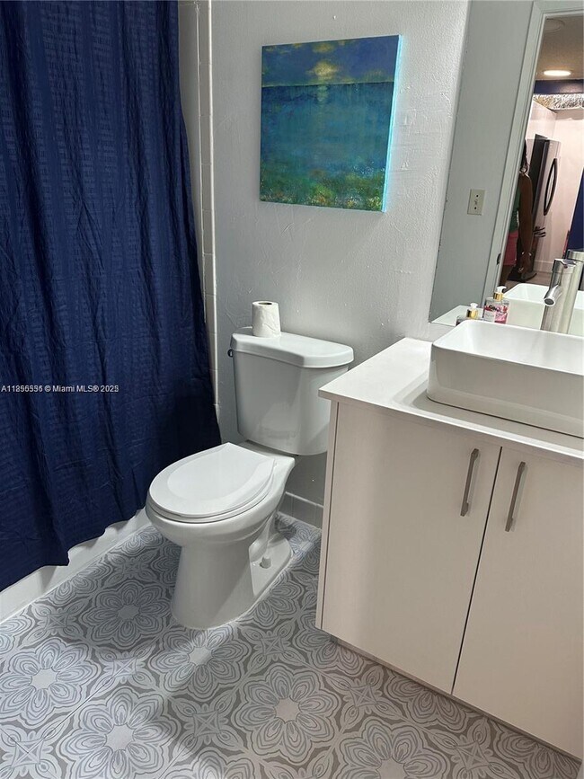 Building Photo - 850 N Miami Ave