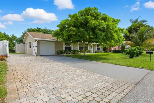 Building Photo - 8685 SW Keathley Ct