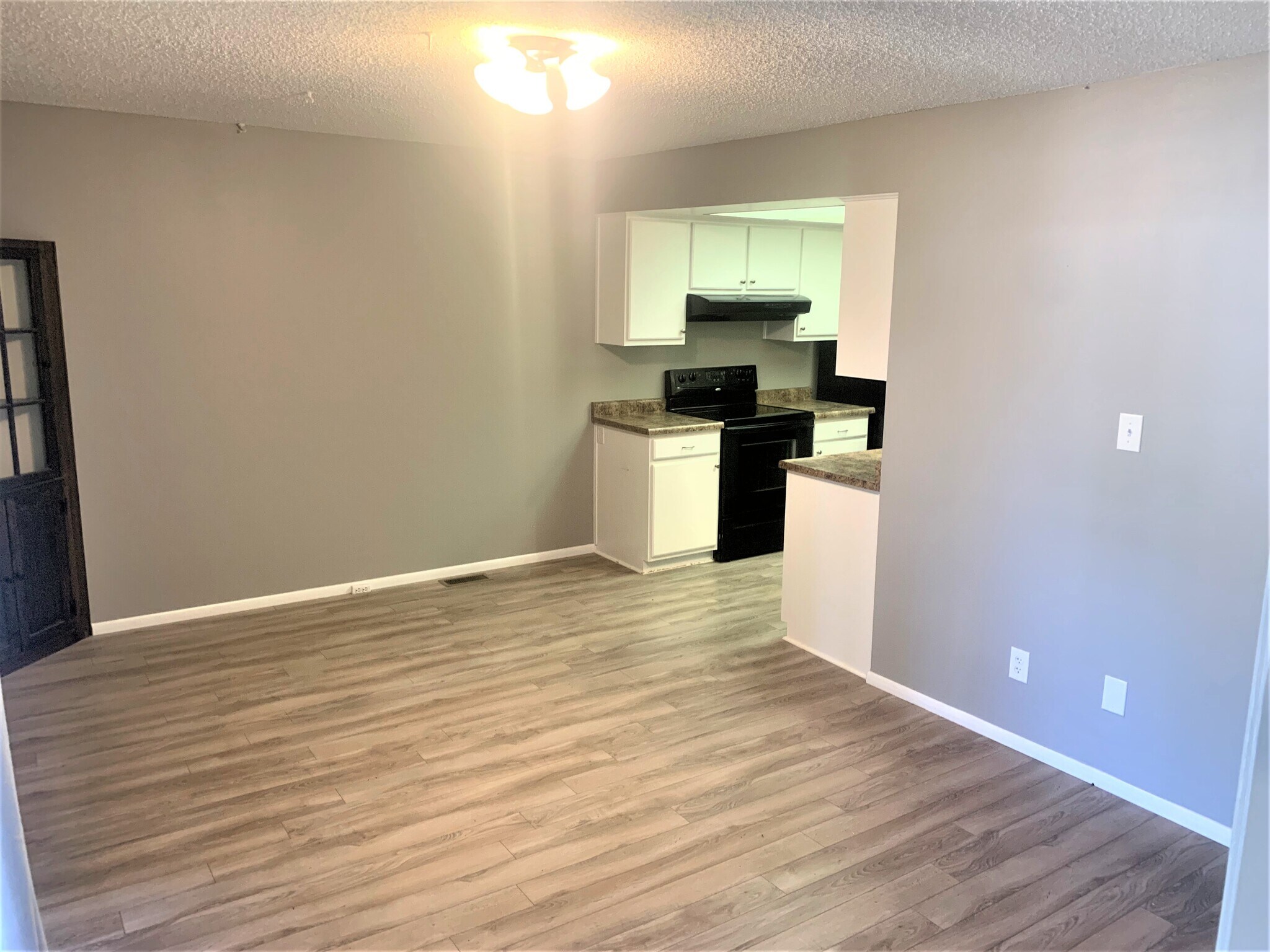 Building Photo - 13041 W Ohio Ave