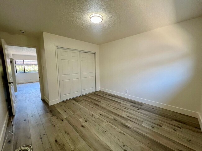 Building Photo - 33441-33443 4th St, Union City, CA 94587