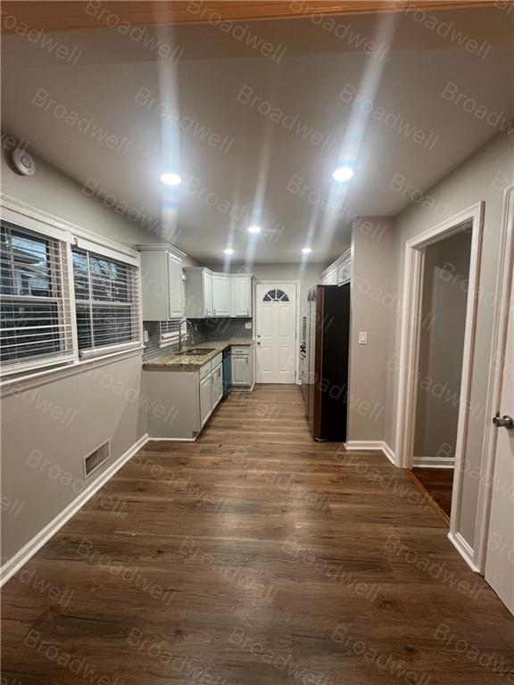 Building Photo - 955 Byron Dr SW