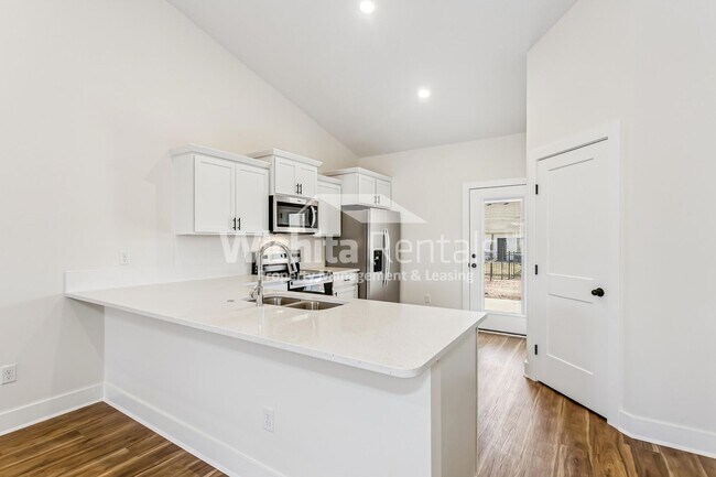 Building Photo - 1738-1738 S Hickory Creek St