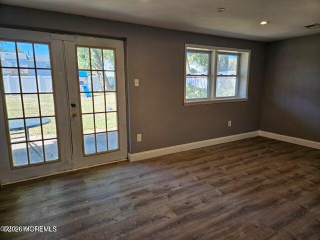 Building Photo - 622 Vaughn Ave