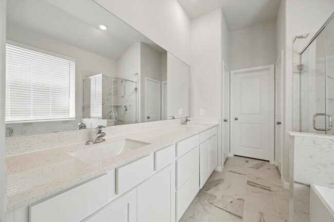 Building Photo - 21127 Secret Garden Ln