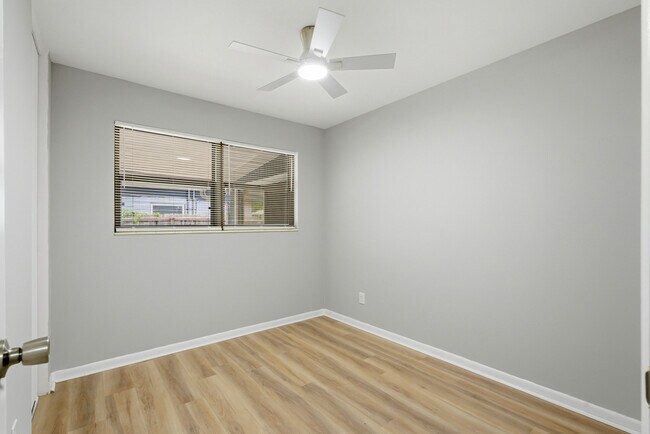 Building Photo - 8043 Joffre Dr
