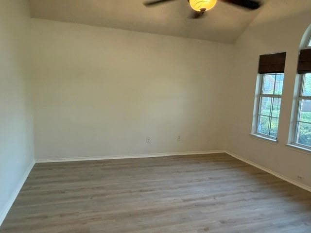 Building Photo - 9611 Winter Park Dr