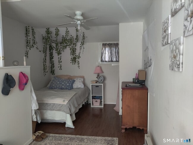 Building Photo - 100 Loftus Cir