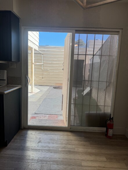 Building Photo - 5084 S Mountain Vista St