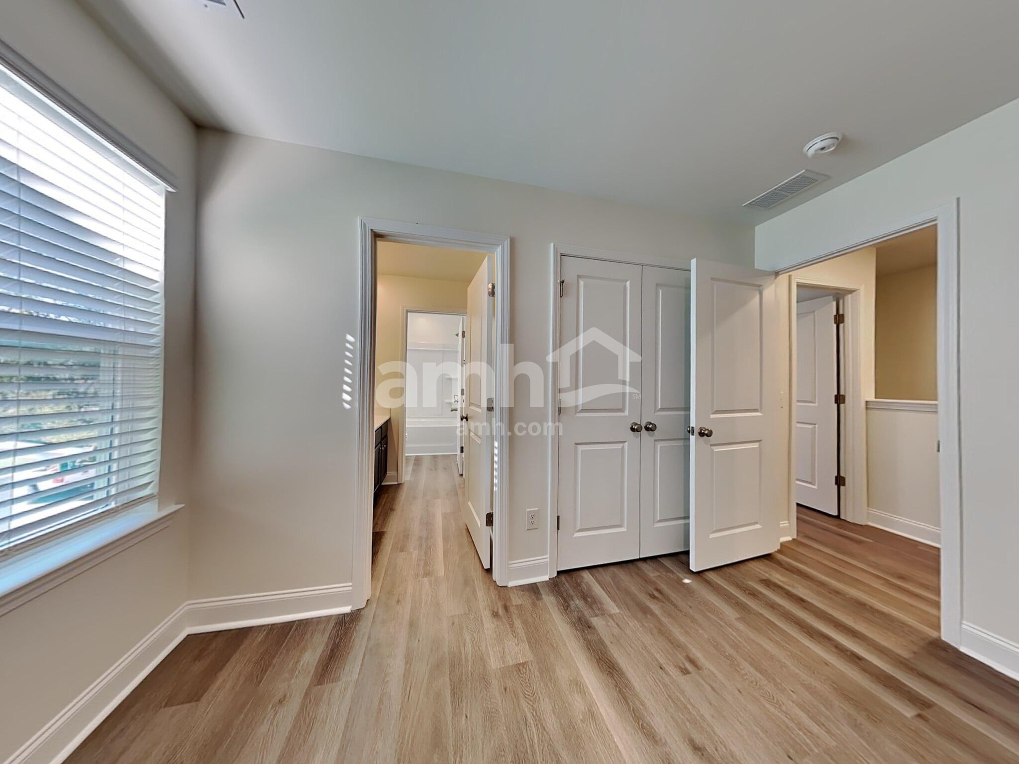 Building Photo - 1950 Weeping Cypress Dr