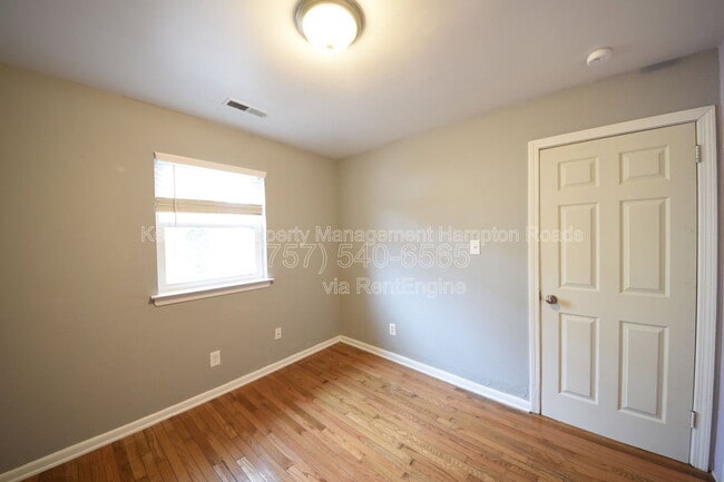 Building Photo - 6252 Edward St