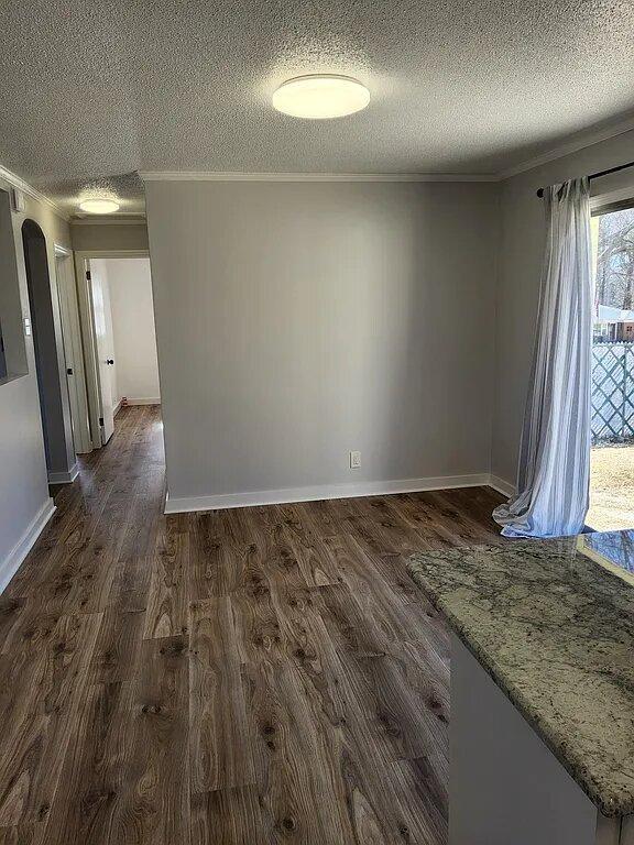 Building Photo - 1674 Drywood Cir