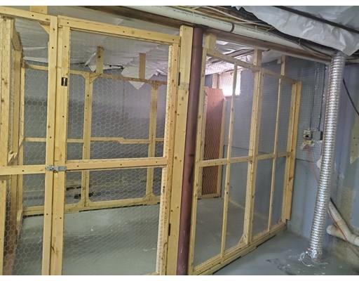 Building Photo - 130 Pine St