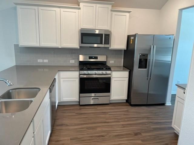 Building Photo - 5817 Bianca Dr