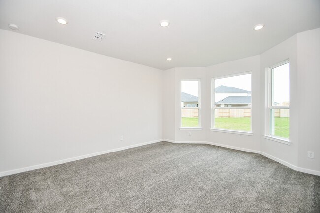 Building Photo - 21835 Erskine Peaks Pl