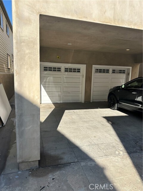 Building Photo - 208 41st St