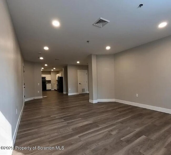 Primary Photo - 205 N Washington Ave