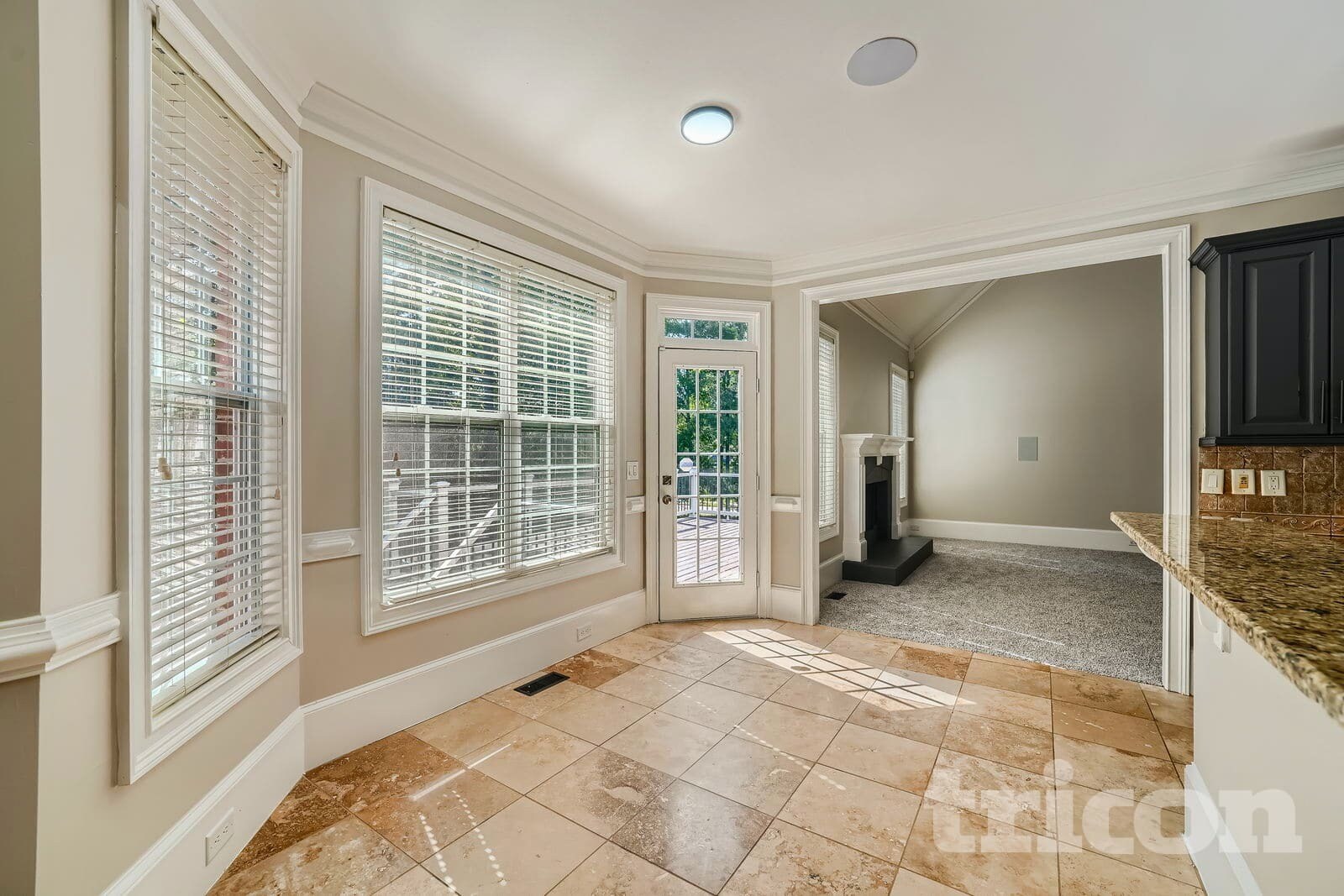 Building Photo - 300 Fallstone Path