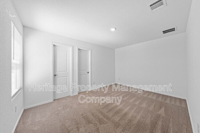 Building Photo - 4284 Thalweg Way