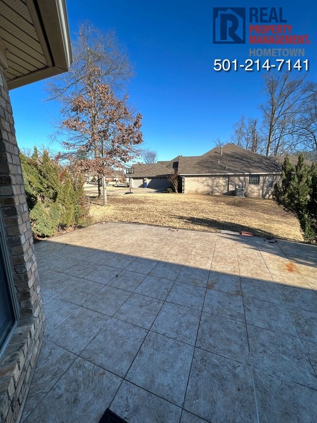 Building Photo - 198 Deauville Dr