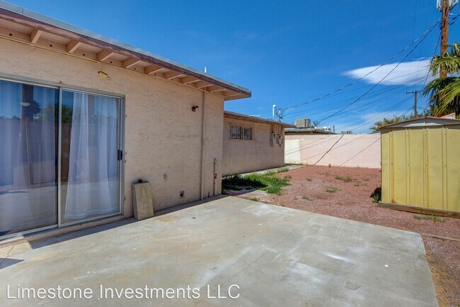 Building Photo - 2 br, 2.5 bath House - 1403 Rexford Place