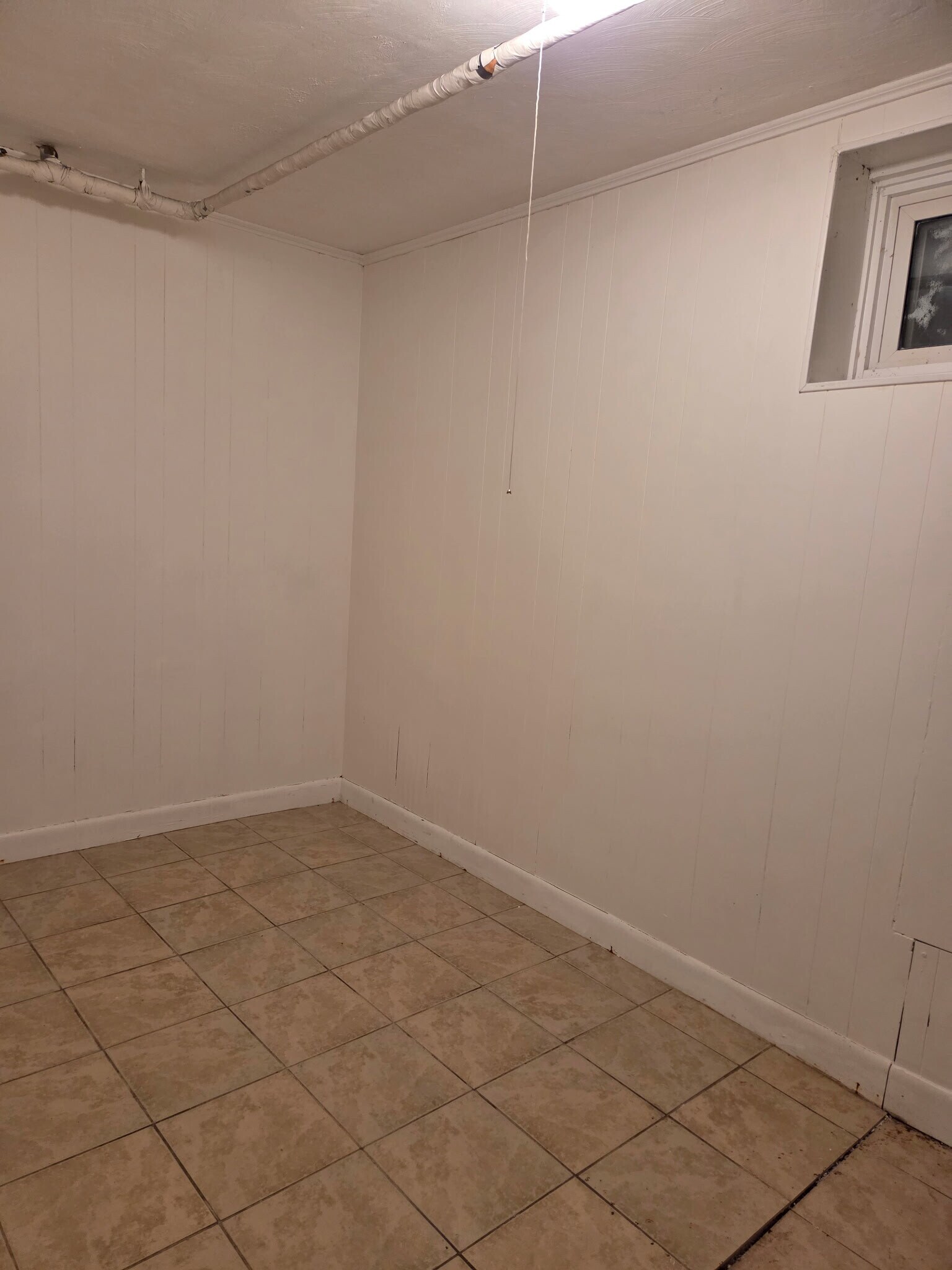 Building Photo - 49 Pheasant St
