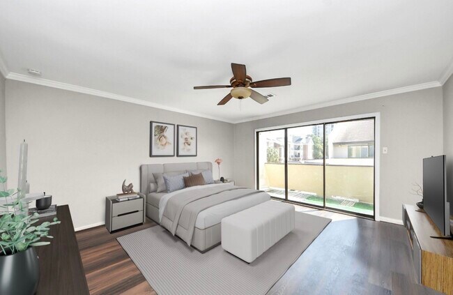 Building Photo - 1112 Bering Dr