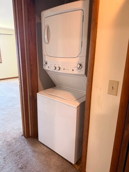 Washer and Dryer - 166 Old Brookfield Rd
