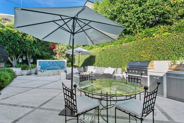 Building Photo - 1010 Emerald Bay