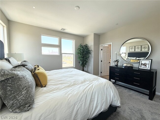 Building Photo - 916 Cottonwood Hl Pl
