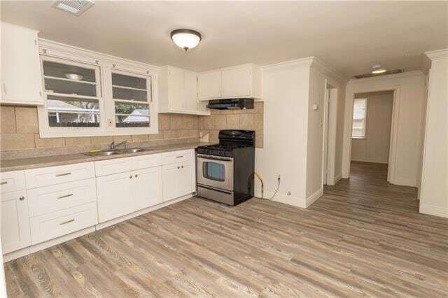 Building Photo - 1948 Barbara Dr