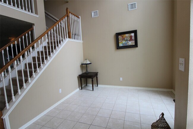 Building Photo - 11406 Oak Lake Vista Ct