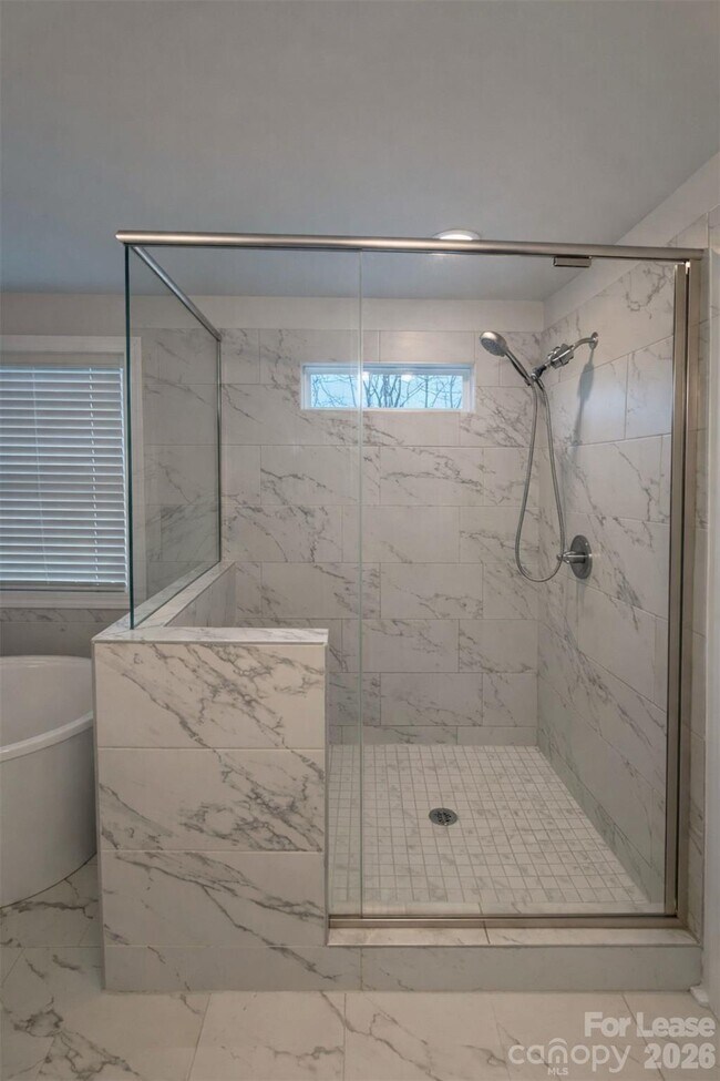 Building Photo - 1211 Ashe Mdw Dr