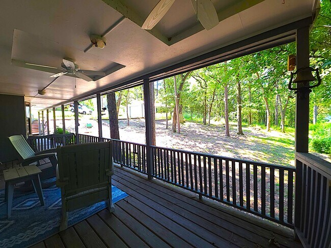 Building Photo - Breathtaking Lake View Retreat with Modern Updates!