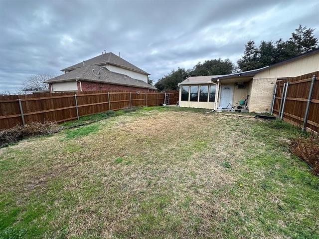 Building Photo - 1806 Haymeadow