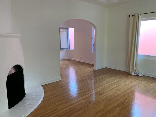 Building Photo - 8714 Rangely Ave