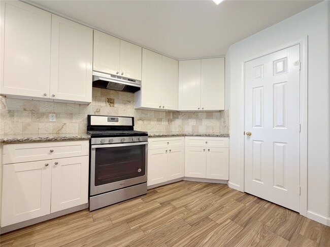 Building Photo - 18126 Emerybrook Ct